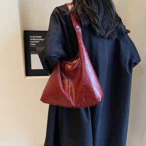 Soft PU Leather Quality Underarm Bag Vintage Wine Red Ladies Shoulder Bag Commuter Large Handbag Bolso Mujer Women's Tote Bag